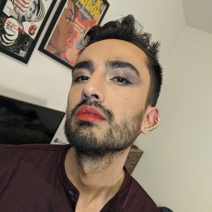 Meet your Posher, Juan